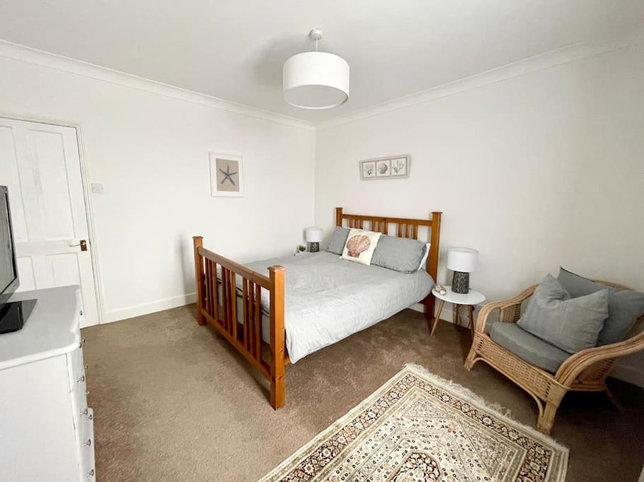 Coastal Terrace Dogs Welcome Optional Hot Tub Villa Sea Palling Bagian luar foto