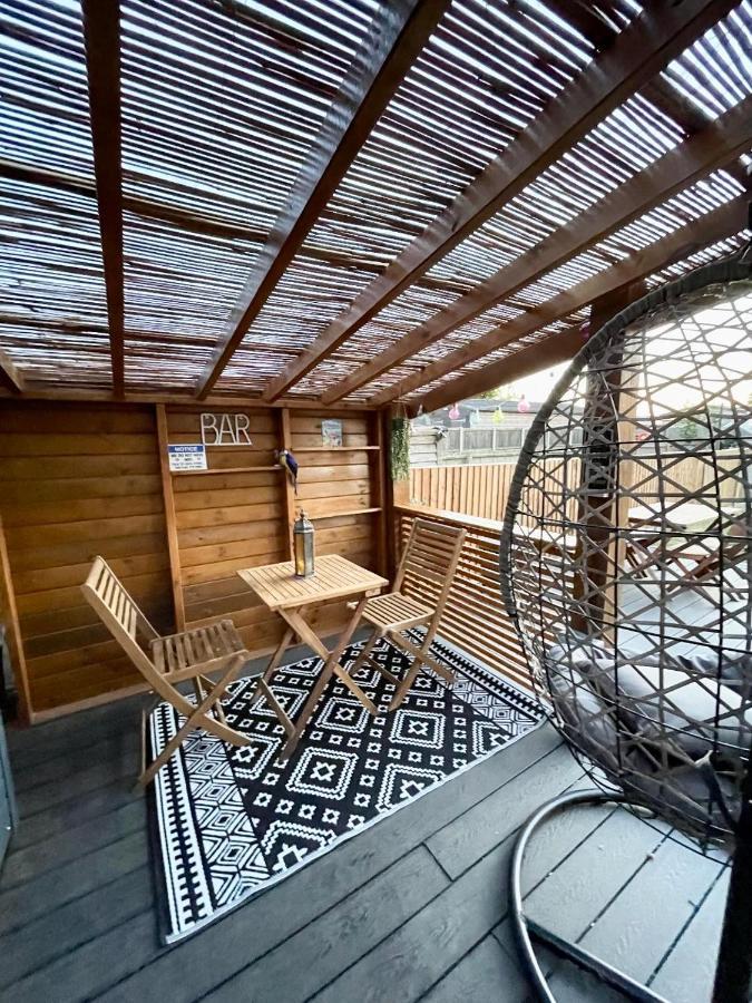 Coastal Terrace Dogs Welcome Optional Hot Tub Villa Sea Palling Bagian luar foto